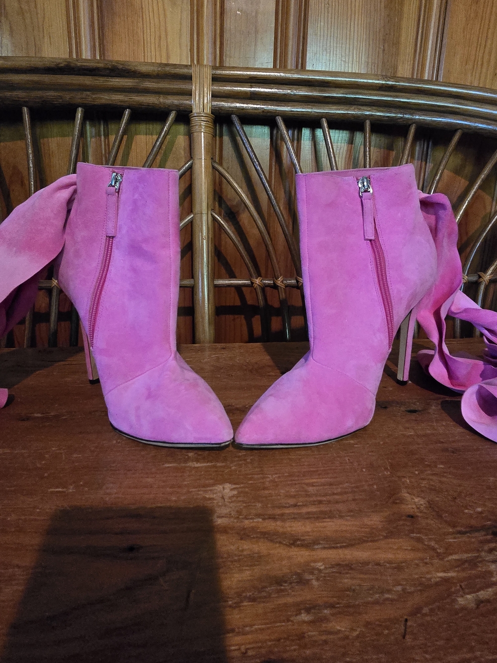 Aminah Abdul Jillil Amira Pink Suede Bow Stiletto Ankle Boot - Picture 11 of 16